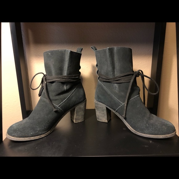 TOMS Black Suede Mila Bootie - Picture 1 of 8